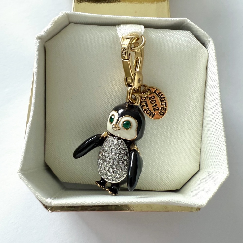 Juicy Couture 2012 Limited Edition PENGUIN CHARM - YJRU6242